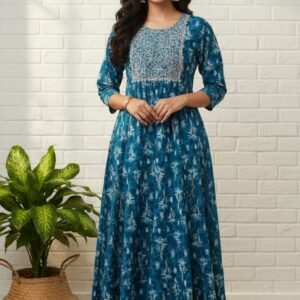 maroon a line kurta with embellishment (copy)